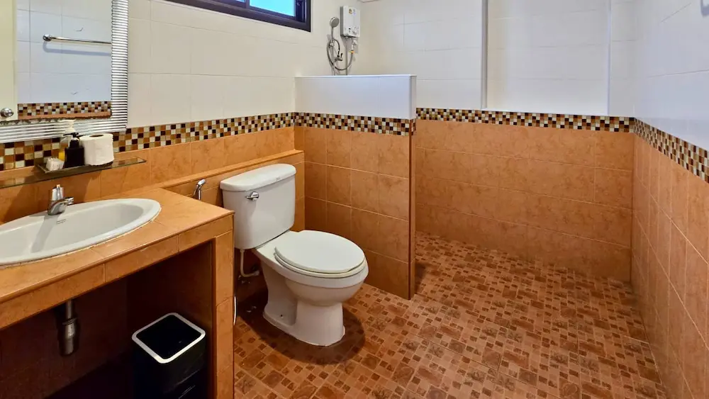 lamai-family-bungalow-bath lamai-family-bungalow-bath