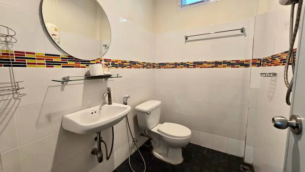 lamai-bungalow-ac-bath
