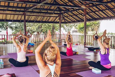 beach-side-yoga-koh-samui beach-side-yoga-koh-samui