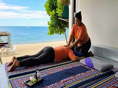 deep-back-shoulder-neck-massage deep-back-shoulder-neck-massage